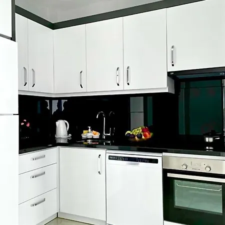 Апартаменты Konak Cleopatra Twin Towers 2 Plus 1 Алания