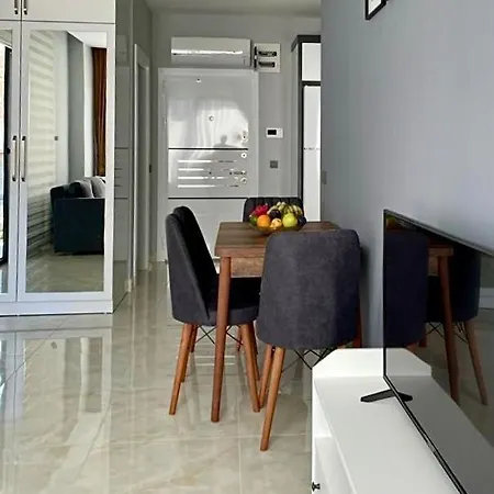 Konak Cleopatra Twin Towers 2 Plus 1 아파트 *